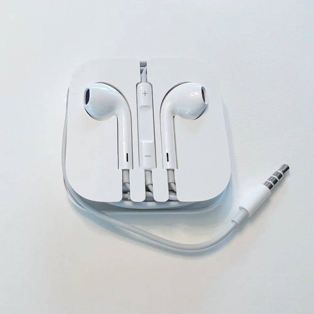 APPLE IPHONE EARPODS EARBUDS 3.5 HEADPHONE PLUG SMART PHONE ACCESSORY W…